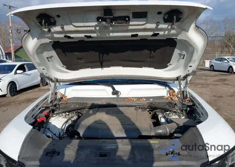 2023 Land Rover Defender 110 S z USA, uszkodzony, nr VIN SALEJ7EX2P2142455